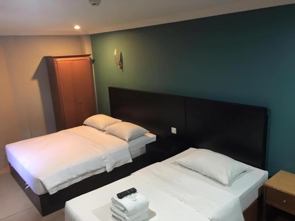 River Park Hotel Сибу Екстериор снимка