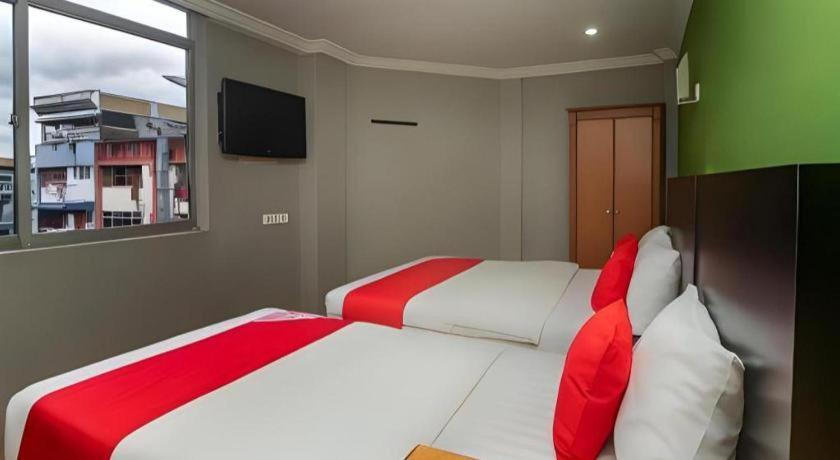 River Park Hotel Сибу Екстериор снимка