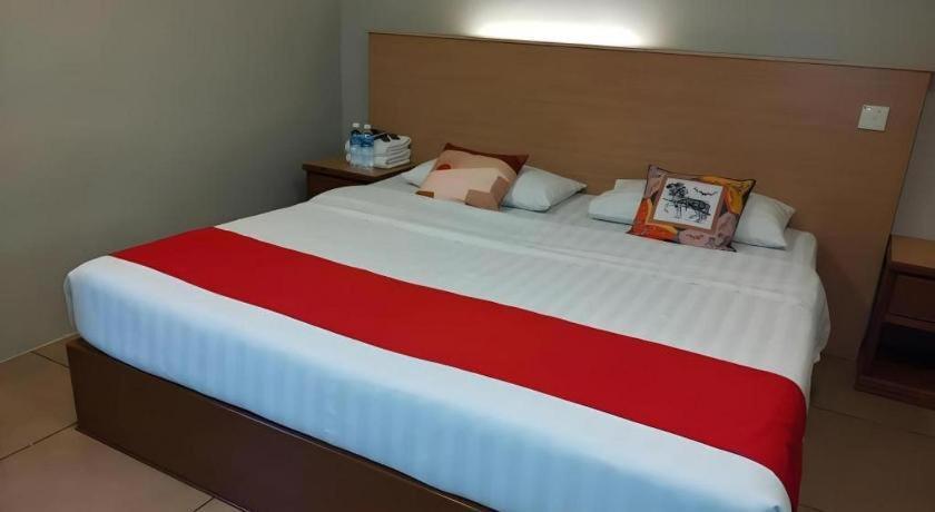 River Park Hotel Сибу Екстериор снимка