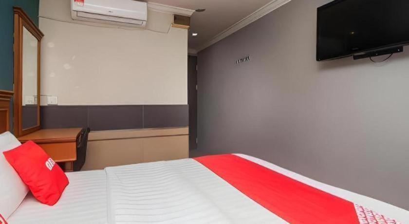 River Park Hotel Сибу Екстериор снимка
